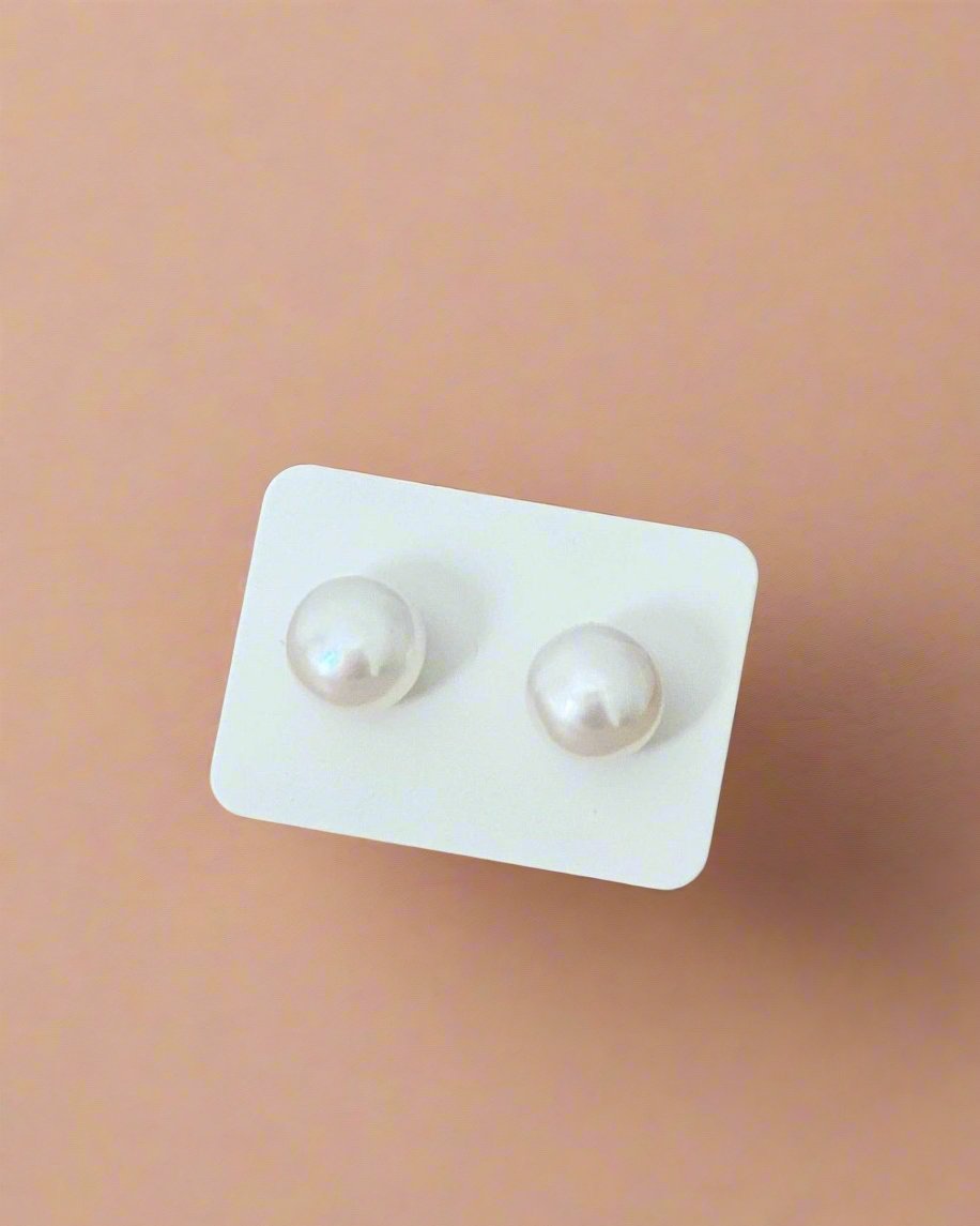 Classic Pearl Studs