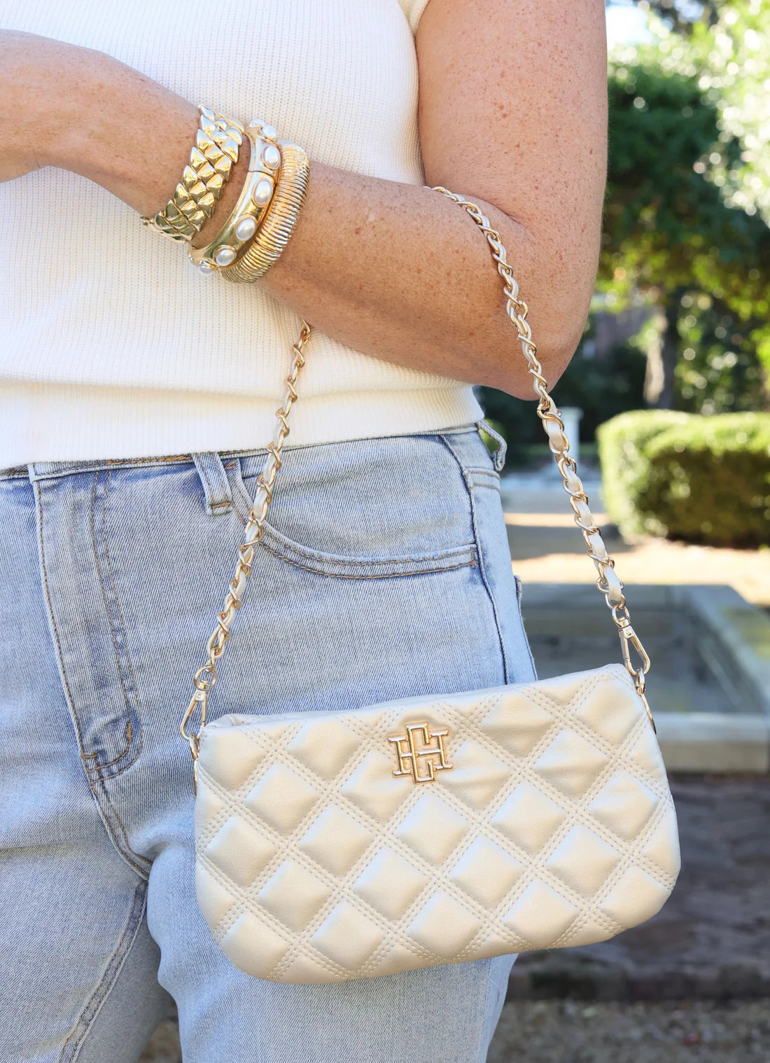 Livi Crossbody Diamond Quilted