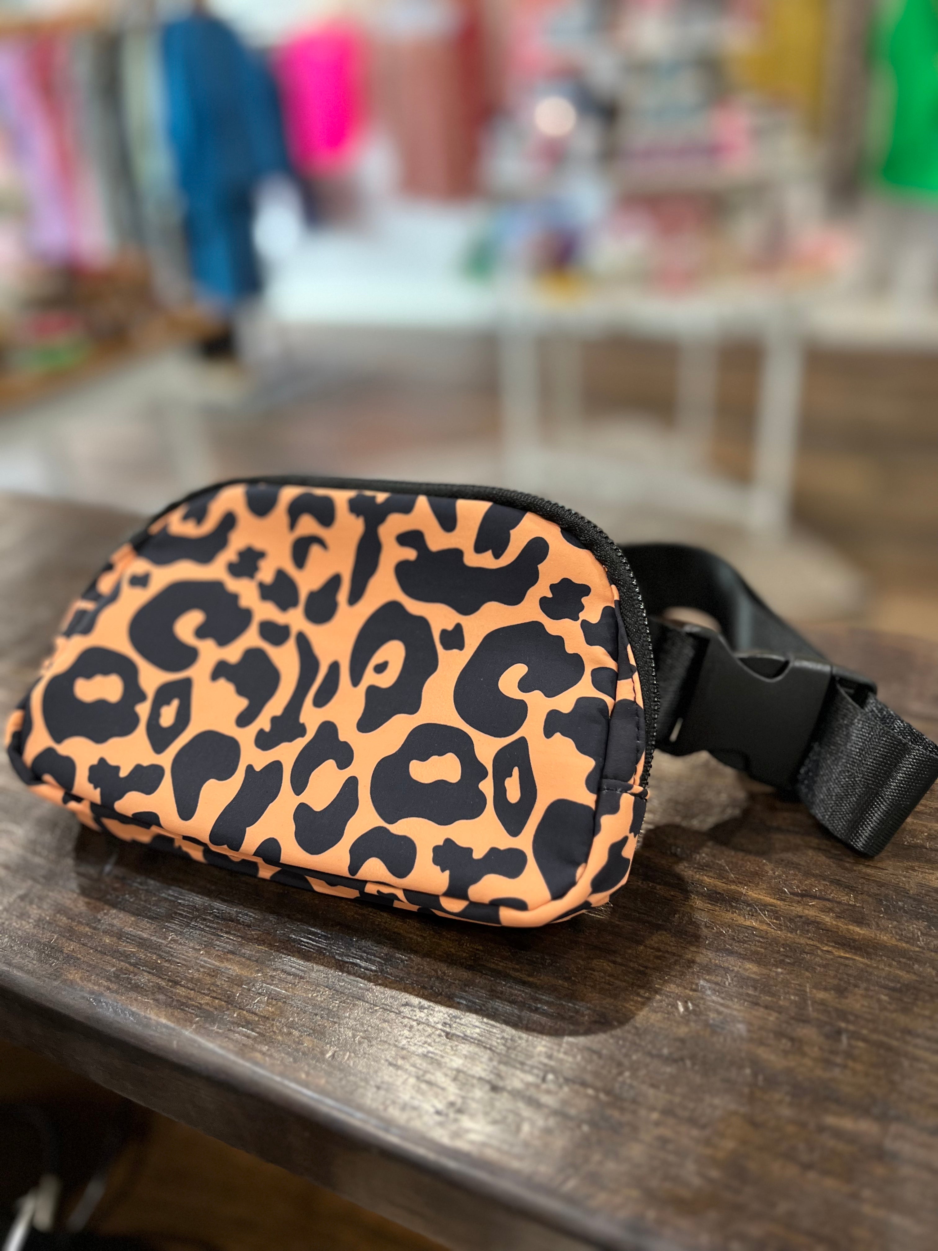 Cheetah 2025 belt bag